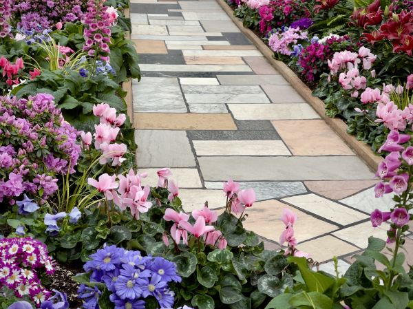 Garden Path Installation in Rancho Cucamonga